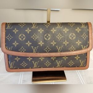Louis Vuitton Brown Monogram Pochette Dame GM Women's Clutch Bag